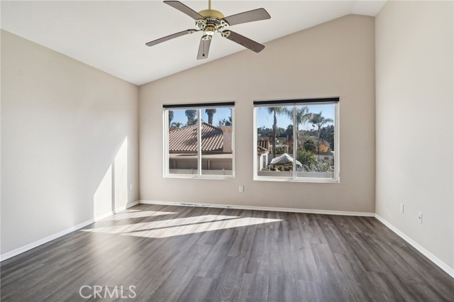 Detail Gallery Image 37 of 47 For 5667 Dartmoor Cir, Oceanside,  CA 92057 - 4 Beds | 3 Baths