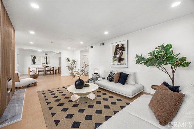 Image 4 of 33 For 2009 Las Lanas Lane