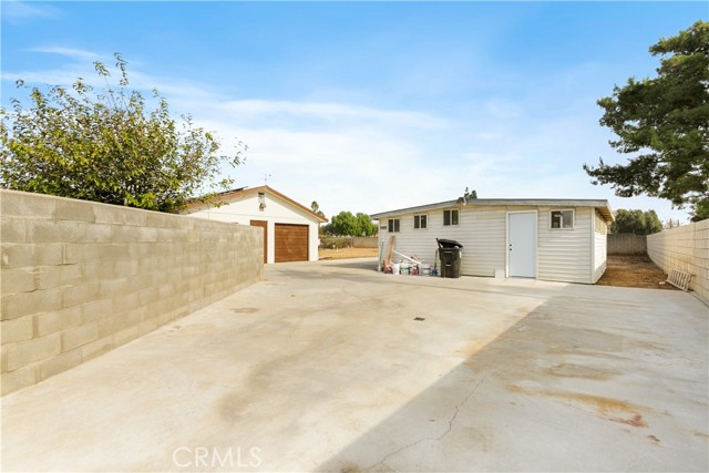 Detail Gallery Image 33 of 42 For 5510 Ptolemy Way, Jurupa Valley,  CA 91752 - 6 Beds | 3 Baths