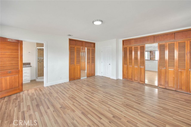 547 W 106th Street, Los Angeles CA: https://media.crmls.org/medias/185d988d-6116-4981-9e80-1ddc533b4488.jpg