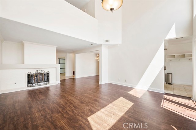 Detail Gallery Image 4 of 23 For 12542 San Bruno, San Diego,  CA 92130 - 3 Beds | 3 Baths