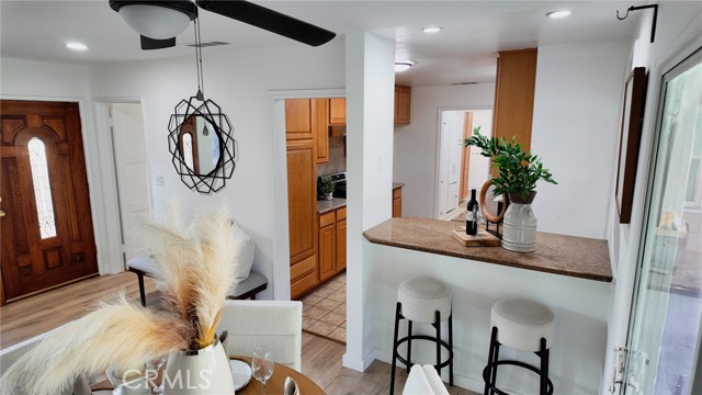 127 Las Tunas, Arcadia CA: https://media.crmls.org/medias/185dcd9f-57cd-49a3-959c-e688015f5114.jpg