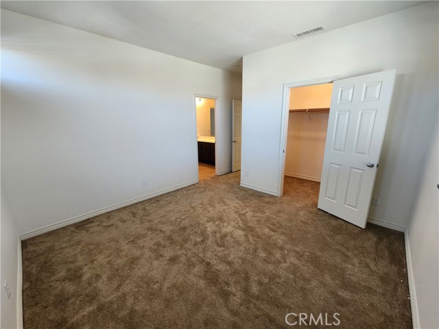Image 19 of 24 For 9538 Kings Court
