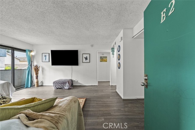 Detail Gallery Image 16 of 34 For 8801 Willis Ave #34,  Panorama City,  CA 91402 - 2 Beds | 2 Baths