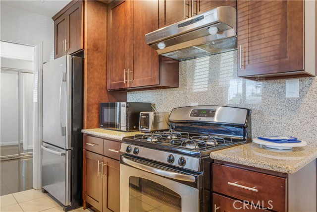 Detail Gallery Image 6 of 23 For 4775 Beverly Ct, Riverside,  CA 92506 - 3 Beds | 2 Baths