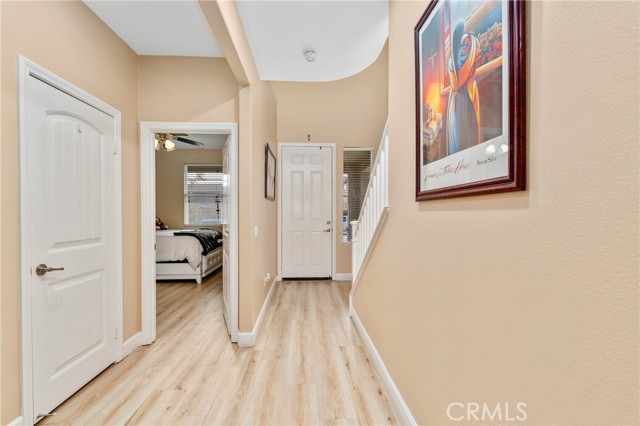 8011 Sea Salt Avenue, Fontana CA: https://media.crmls.org/medias/185f33da-0ad2-4c45-9444-cc921d7eae35.jpg
