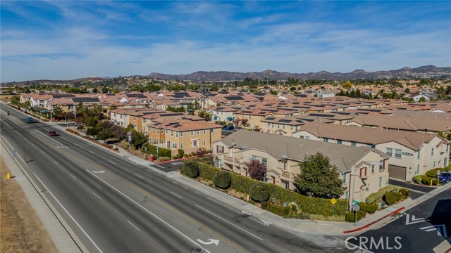 Detail Gallery Image 2 of 2 For 41985 Davenport Way #B,  Murrieta,  CA 92562 - 3 Beds | 2/1 Baths