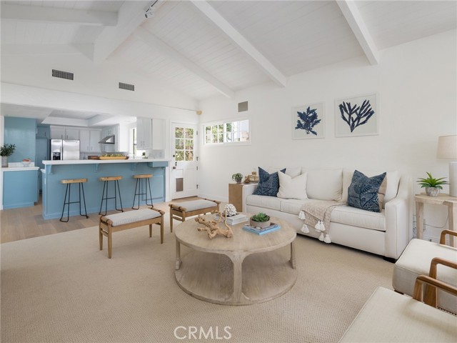 3509 Poinsettia Avenue, Manhattan Beach, California 90266, 4 Bedrooms Bedrooms, ,2 BathroomsBathrooms,Residential,Sold,Poinsettia,SB21155019