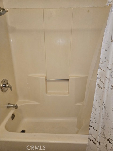 Detail Gallery Image 11 of 12 For 7011 Vassar Ave #9,  Canoga Park,  CA 91303 - 1 Beds | 1 Baths