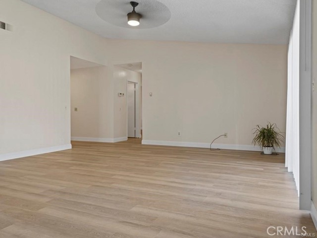 Detail Gallery Image 10 of 14 For 804 Terrace, San Bernardino,  CA 92410 - 3 Beds | 2 Baths