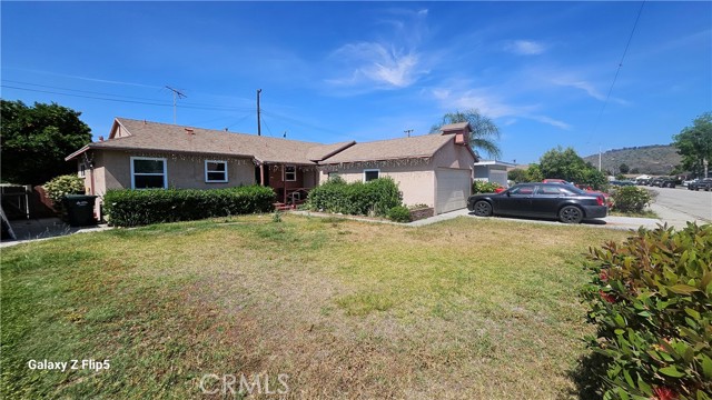 Detail Gallery Image 1 of 7 For 2140 Arroyo Dr, Pomona,  CA 91768 - 3 Beds | 2 Baths