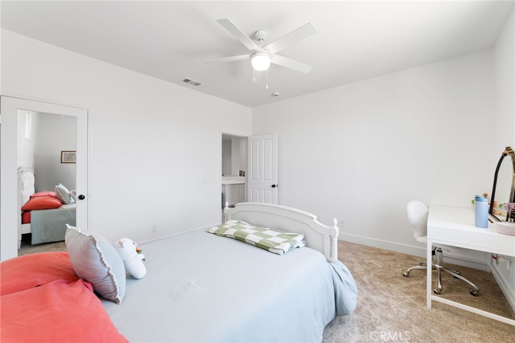 MLS #OC25274764 image #35