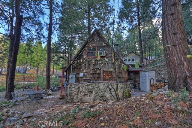 Detail Gallery Image 22 of 33 For 23270 Brookside, Crestline,  CA 92325 - 1 Beds | 1 Baths