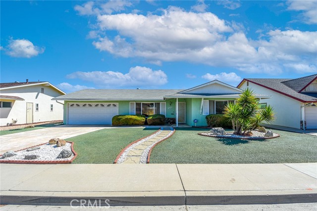 Detail Gallery Image 1 of 1 For 610 Mount Hood Dr, Hemet,  CA 92543 - 2 Beds | 2 Baths