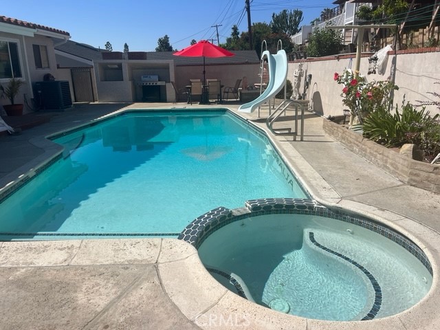 303 N Wycliff Avenue, San Pedro CA: https://media.crmls.org/medias/18634ea0-133b-4425-8213-02b59a5ae205.jpg
