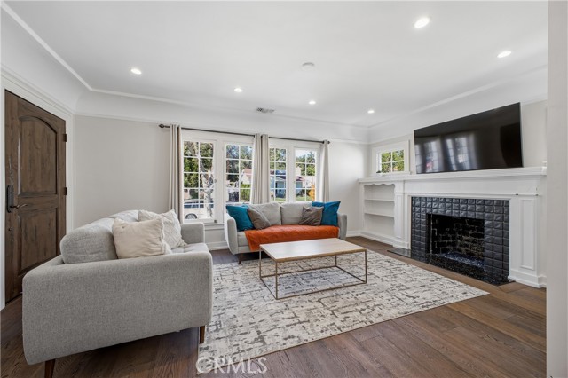 Detail Gallery Image 8 of 27 For 630 Pioneer Dr, Glendale,  CA 91203 - 3 Beds | 1 Baths