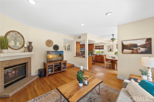 10 Cambridge Court, Coto de Caza CA: https://media.crmls.org/medias/18645407-3b8c-4bbf-a2d3-5aed547d90f8.jpg