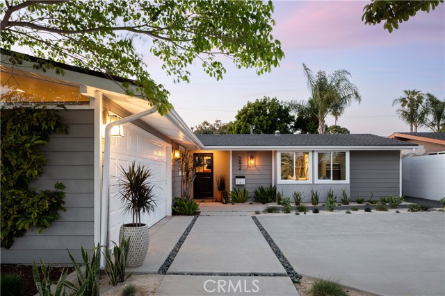 Image 1 of 20 For 292 Bowling Green Drive