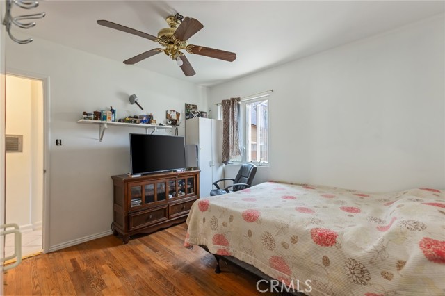 Detail Gallery Image 23 of 27 For 12945 Jefferson Avenue, Hawthorne,  CA 90250 - 3 Beds | 2 Baths