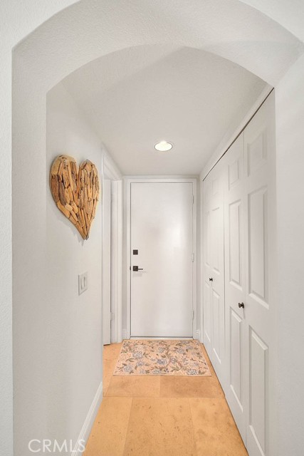 13563 Meadow Crest Drive, Chino Hills CA: https://media.crmls.org/medias/18658d3d-5d66-41e6-9918-1745971d2835.jpg