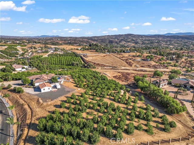 Detail Gallery Image 5 of 50 For 37755 Dorothy Ct, Temecula,  CA 92592 - 4 Beds | 3/1 Baths