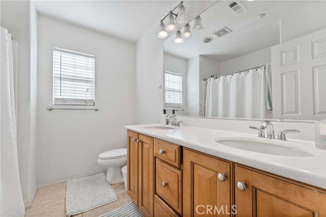 Detail Gallery Image 24 of 42 For 15601 N Peak Ln, Fontana,  CA 92336 - 4 Beds | 3 Baths