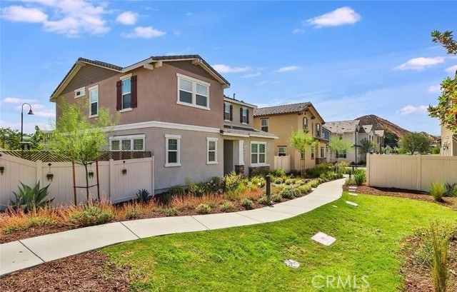 17025 Zion Drive, Canyon Country CA: https://media.crmls.org/medias/1867ce24-4b9a-49cf-b30a-dc4a507032a5.jpg