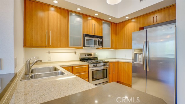 Detail Gallery Image 25 of 55 For 4705 Whitsett #106,  Studio City,  CA 91604 - 2 Beds | 2 Baths