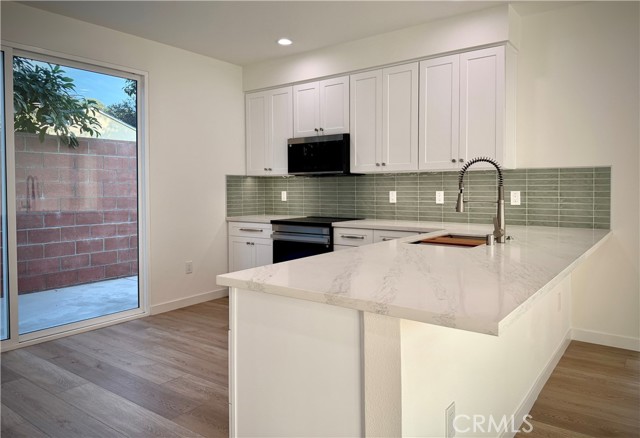 6118 Amos, Lakewood CA: https://media.crmls.org/medias/186a117e-7ed3-4c94-abb6-8d8a96c5e78d.jpg