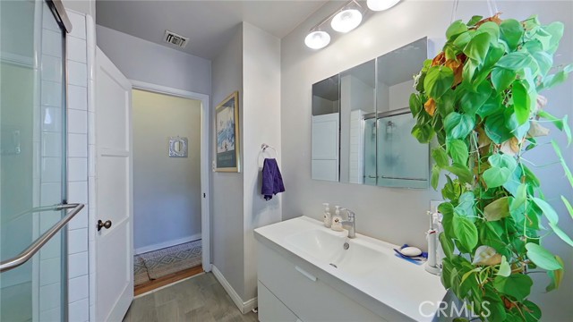 Detail Gallery Image 19 of 38 For 3516 Las Palmas, Glendale,  CA 91208 - – Beds | – Baths