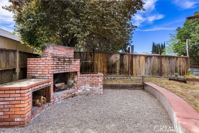 Detail Gallery Image 25 of 35 For 610 Tucker Ave, Paso Robles,  CA 93446 - 3 Beds | 2 Baths