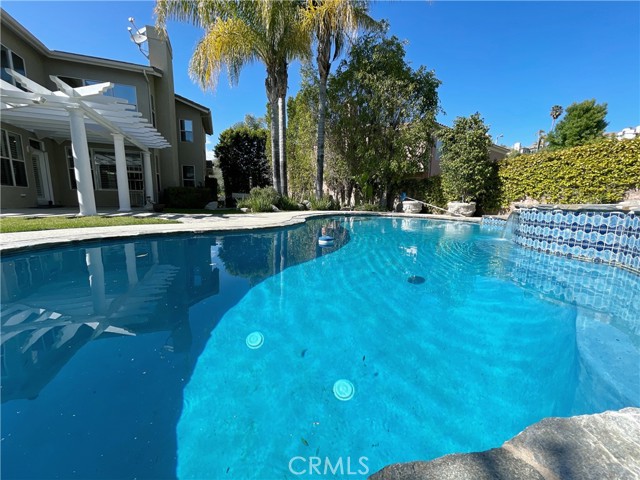 Detail Gallery Image 19 of 37 For 7248 Whitehall Ln, West Hills,  CA 91307 - 5 Beds | 4/1 Baths