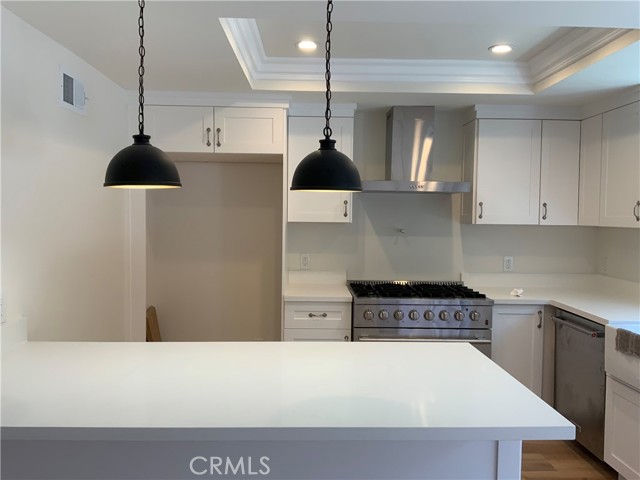 2035 Stonewood Court, San Pedro CA: https://media.crmls.org/medias/186b36d2-fa00-465e-9e16-9faa0abe89c7.jpg