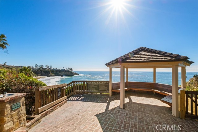 Detail Gallery Image 14 of 20 For 16 N La Senda Dr, Laguna Beach,  CA 92651 - 4 Beds | 3 Baths