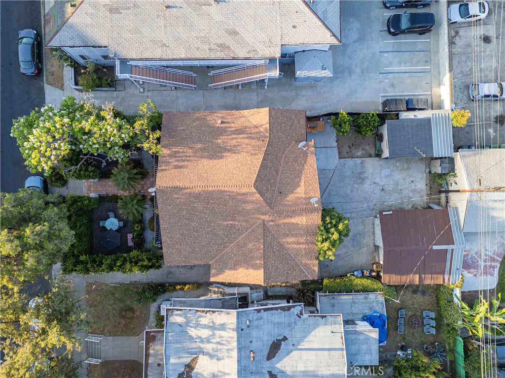 https://media.crmls.org/medias/186b831f-d3d4-4e57-87ae-f43bb03106f5.jpg?preset=X-Large