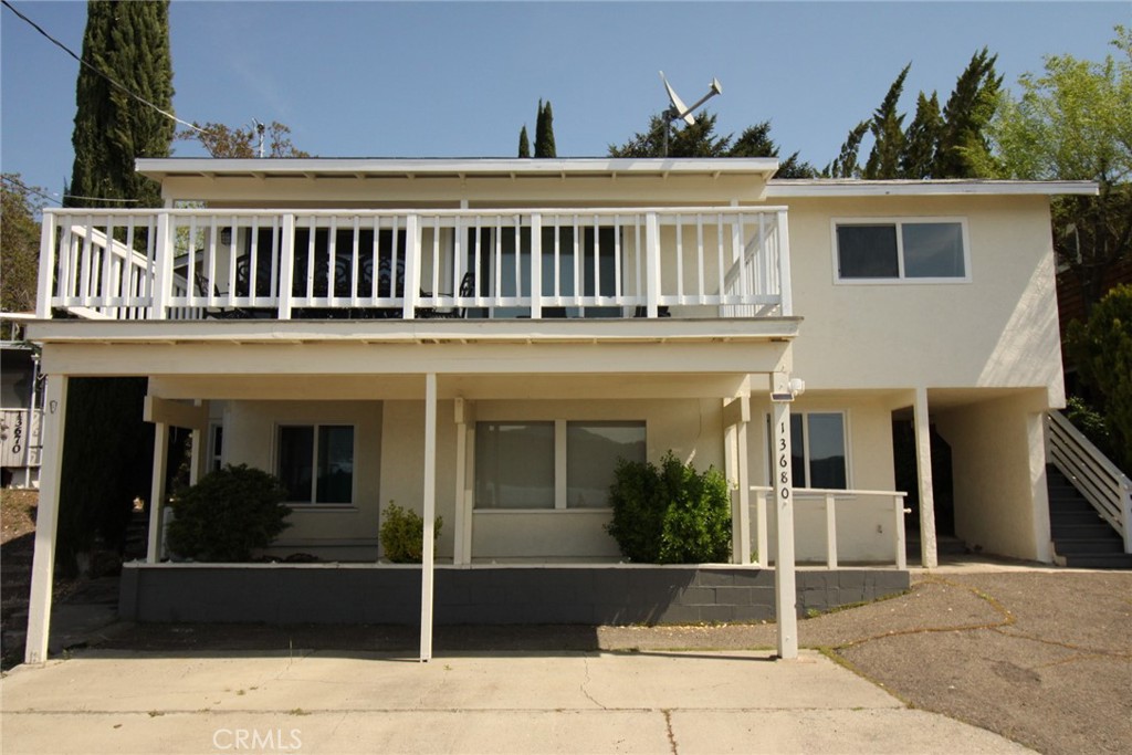 13680 Lower Lakeshore Drive