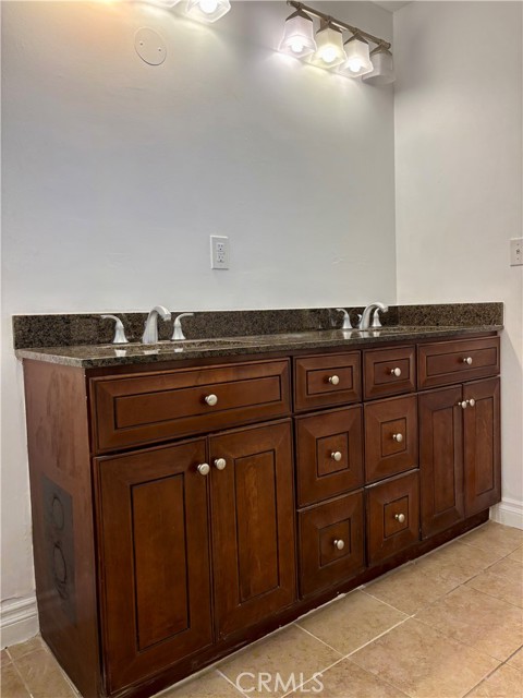 4162 Mcarthur Road, Riverside CA: https://media.crmls.org/medias/186cc8d2-390c-4f81-a789-43b1c4c89340.jpg