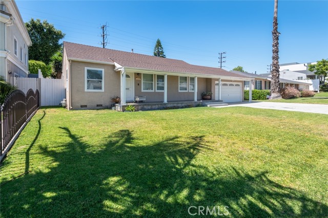 Image 3 for 8015 Kittyhawk Ave, Westchester, CA 90045