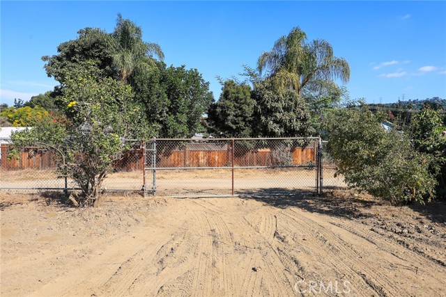 Detail Gallery Image 34 of 44 For 10403 Kimbark Ave, Whittier,  CA 90601 - 3 Beds | 2 Baths