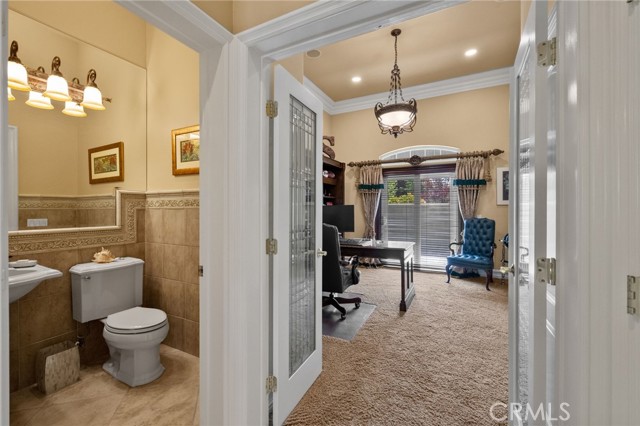 38565 Celine Cove, Murrieta CA: https://media.crmls.org/medias/186e1be4-7691-4935-a93b-e9be1997f42e.jpg