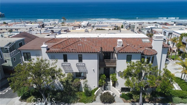 232 16th Street, Manhattan Beach, California 90266, 6 Bedrooms Bedrooms, ,3 BathroomsBathrooms,Residential,Sold,16th,SB22027027