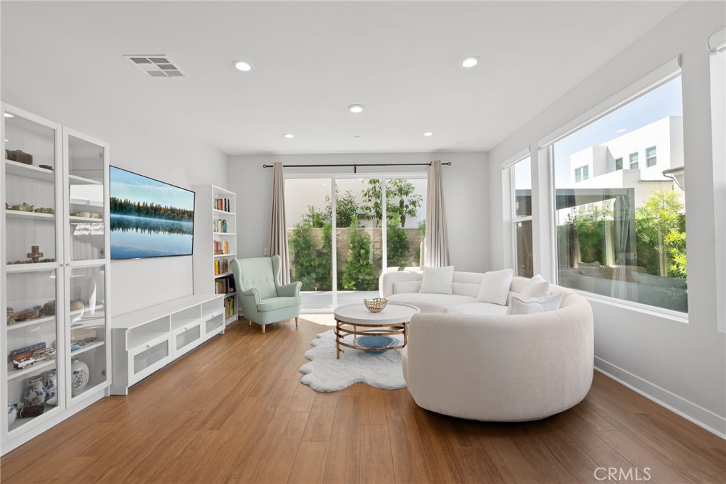 186e9e6a 707d 492c 886d 509601bdeb8c