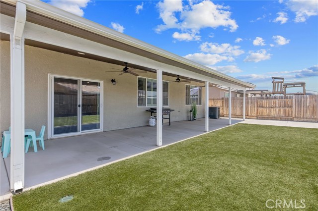 Detail Gallery Image 36 of 41 For 3531 E Laura Ct, Visalia,  CA 93292 - 3 Beds | 2 Baths