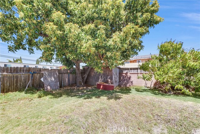 Detail Gallery Image 14 of 27 For 4301 Howard Ave, Los Alamitos,  CA 90720 - 3 Beds | 2 Baths