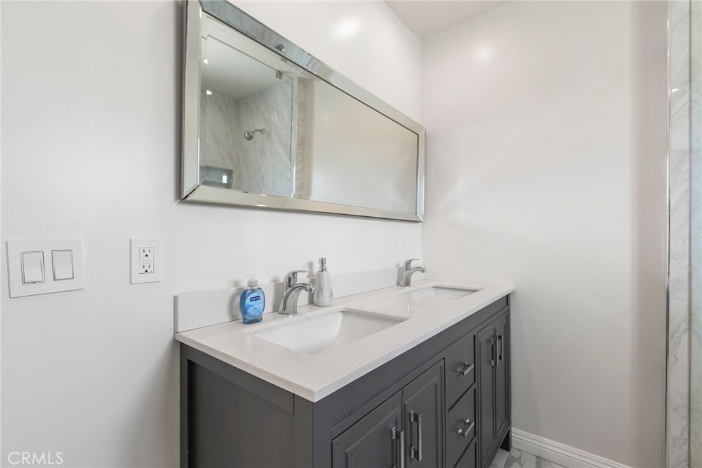 MLS #CV25242821 image #5