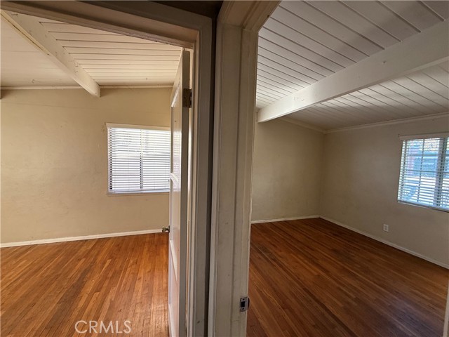Detail Gallery Image 9 of 30 For 13836 Community St, Panorama City,  CA 91402 - 3 Beds | 2 Baths