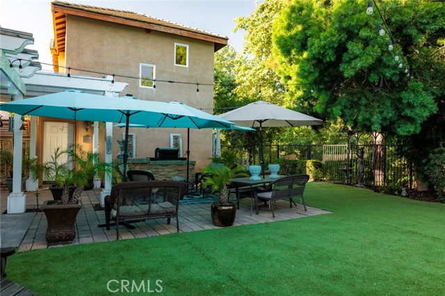 1045 Inverlochy Drive, Fallbrook CA: https://media.crmls.org/medias/1870c2c4-5e44-44db-ae7b-cc87e1cce1c8.jpg