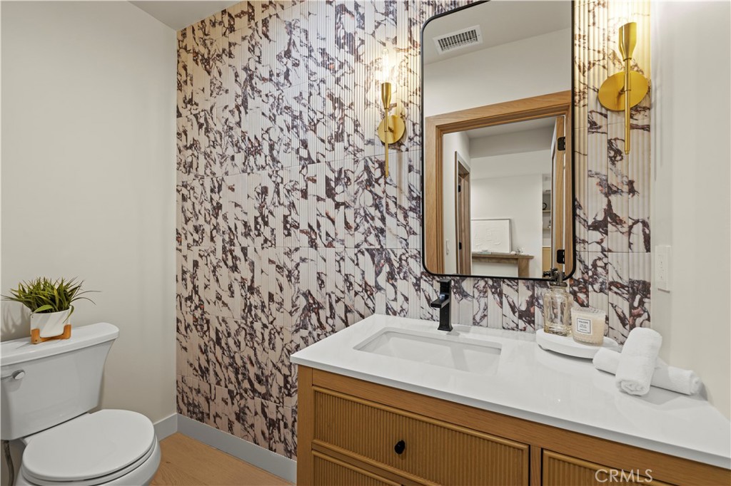 MLS #SR25255384 image #19