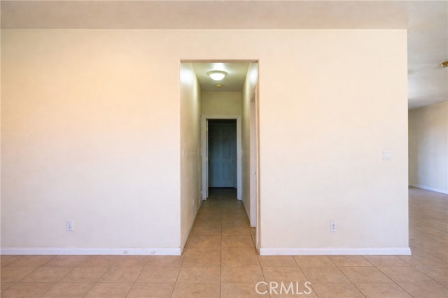 Detail Gallery Image 17 of 20 For 20325 87th, California City,  CA 93505 - 5 Beds | 3 Baths