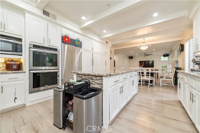 Detail Gallery Image 31 of 62 For 4954 Crestview Pl, Rancho Cucamonga,  CA 91701 - 6 Beds | 4/1 Baths